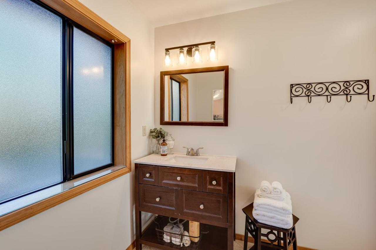 Cozy Central Point Bungalow On Working Winery! Exteriér fotografie