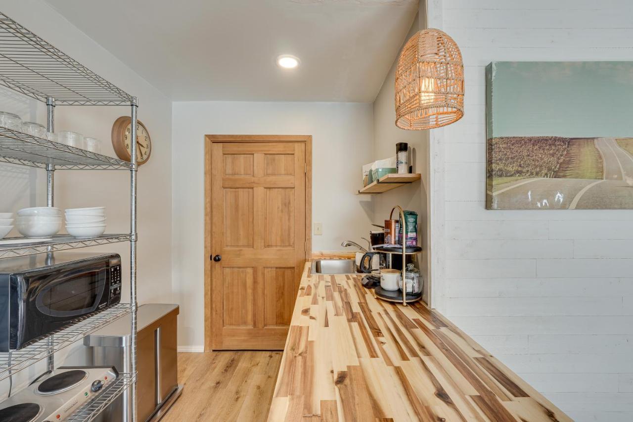 Cozy Central Point Bungalow On Working Winery! Exteriér fotografie